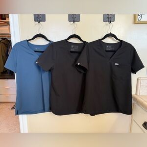 Figs Women Catarina scrub tops (set of 3)